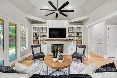 Beautiful, spacious custom home in Belmont's premier gated - photo 13