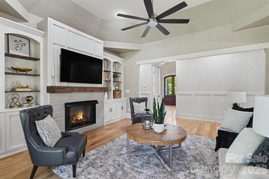 Beautiful, spacious custom home in Belmont's premier gated - photo 14