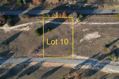 1/2 ACRE LOT IN BRAND NEW DEVELOPMENT - MOORES SUBDIVISION: Flat - photo 2
