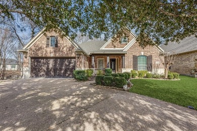 (private lake, pond, coastal) Home For Sale in Mckinney Texas