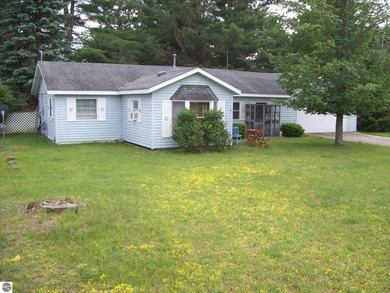Charming 2 bedroom, 1 bath home in the heart of all that St - photo 3