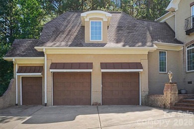 Beautiful, spacious custom home in Belmont's premier gated - photo 39