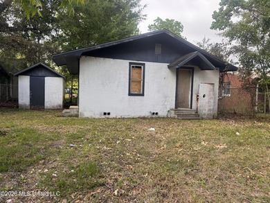 nvestor Special in Prime Pascagoula Location - Two Homes - photo 3