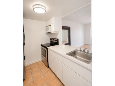 Discover the perfect coastal retreat in the desirable River - photo 3