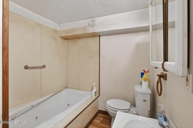 This affordable 3-bedroom, 2-bath home in Jacksonville's Cross - photo 10