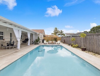 Discover the perfect blend of comfort, style, and convenience in - photo 3