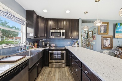 Absolutely stunning, fully updated ground-floor corner villa - photo 8
