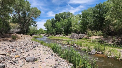 Amazing 29-acre private ranch land near Gunlock reservoir - photo 2