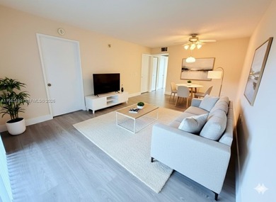 (private lake, pond, coastal) Condo For Sale in Pembroke Pines Florida