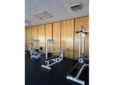 BEAUTIFULLY REMODELED 2 BEDROOM, 2 BATHROOM UNIT IN DESIRABLE