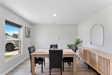Discover this stunning 4 bedroom, 2 bathroom single family home - photo 3