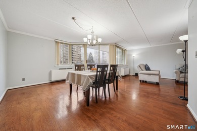 Location, location! Find your home at the lovely Buckingham