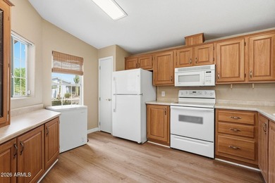 THIS IS IT!!! Updated, Corner Lot, MOVE IN READY beauty with - photo 9