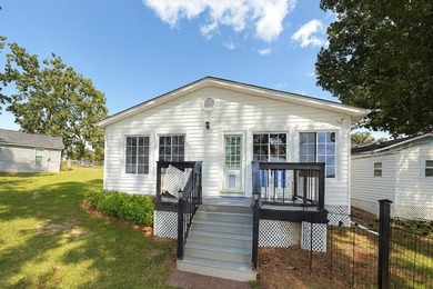 Lake Murray Home For Sale in Prosperity South Carolina