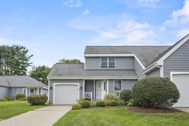 Lake Condo For Sale in Pittsfield, Massachusetts