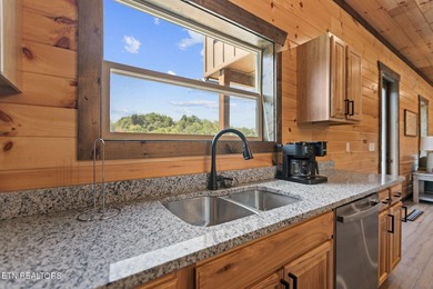 ****WOW WOW WOW*** Sold turnkey and fully furnished, this - photo 17