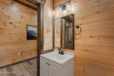 ****WOW WOW WOW*** Sold turnkey and fully furnished, this - photo 22