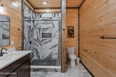 ****WOW WOW WOW*** Sold turnkey and fully furnished, this - photo 27