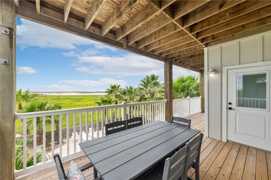 Charming coastal retreat offering 3 bedrooms and 2.5 bathrooms - photo 30