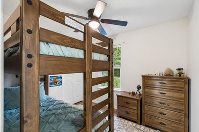 Welcome to 1036 Oakcrest Drive, a beautifully maintained home - photo 31