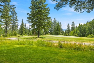 Wake up to views of Osprey Meadows' renowned 12th green from - photo 44