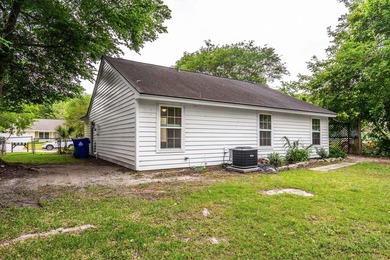 Welcome to 1036 Oakcrest Drive, a beautifully maintained home - photo 46
