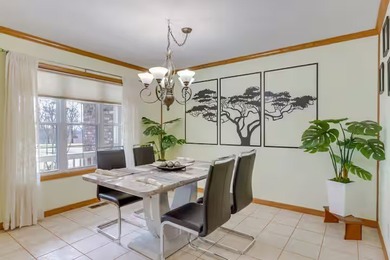 This charming custom-built golf-course home includes many - photo 4