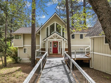 Welcome to an exceptional golf course frontage home set along - photo 8