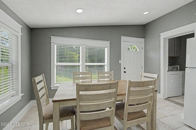 Country living at its finest! Nestled on 3.1 beautiful acres - photo 12