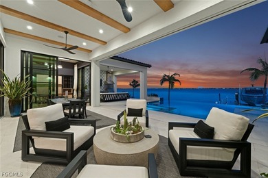 Exceptional riverfront living with modern design and curated - photo 16