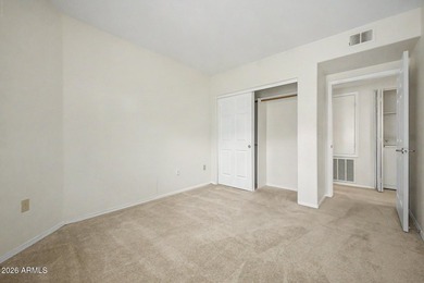 Nestled within the gated Sienna Condominiums in Scottsdale, just - photo 19