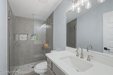 Country living at its finest! Nestled on 3.1 beautiful acres - photo 20