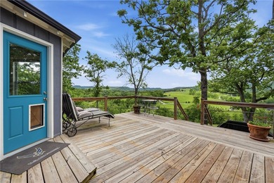 Waterfront living on the Kings River with sweeping mountain - photo 28
