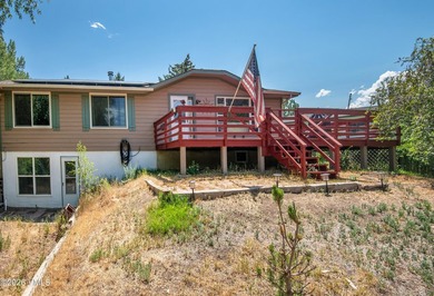 Situated on over one-third of an acre located on a quiet street - photo 28