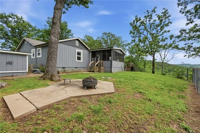 Waterfront living on the Kings River with sweeping mountain - photo 29