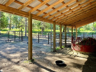 Incredibly private 10 acres with a lovely mix of meadow and - photo 29