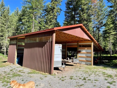 Incredibly private 10 acres with a lovely mix of meadow and - photo 37