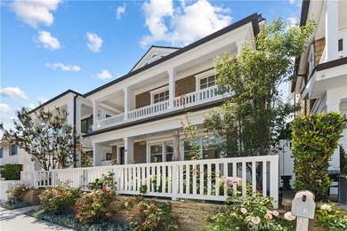 Just a few steps away from the South Bayfront, 115 Topaz is the - photo 2
