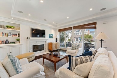 Just a few steps away from the South Bayfront, 115 Topaz is the - photo 8