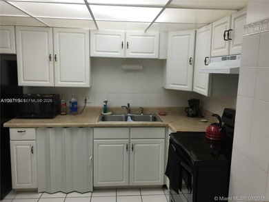 Nice apartment 2/2 at East of US1, Carlton Bay Condominium