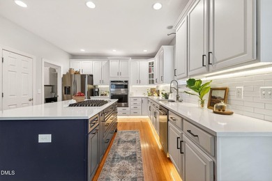 Recently Reduced!!! Located in the best neighborhood in - photo 3