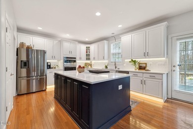 Recently Reduced!!! Located in the best neighborhood in - photo 4
