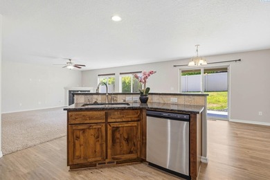 Nestled in the highly sought-after Badger Mountain Village - photo 13
