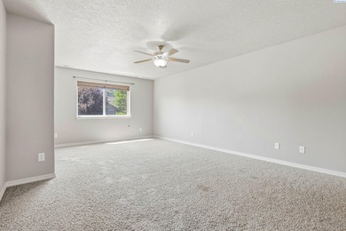 Nestled in the highly sought-after Badger Mountain Village - photo 14