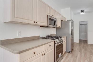 * PLEASE TAKE A WALK THROUGH YOUR NEW HOME WITH A 3D INTERACTIVE - photo 15