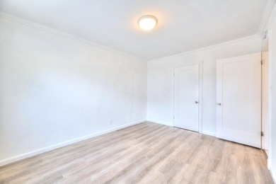 Triplex property located at 6029 MacArthur Blvd in Oakland - photo 18