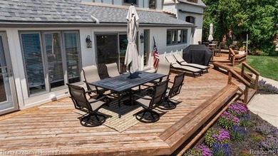 Timeless elegance meets modern luxury in this stunning 4,500 sq - photo 10
