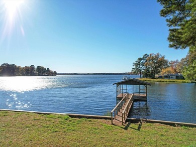 Explore the ideal lakefront property on Lone Star Lake! - photo 2