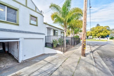 Triplex property located at 6029 MacArthur Blvd in Oakland - photo 22