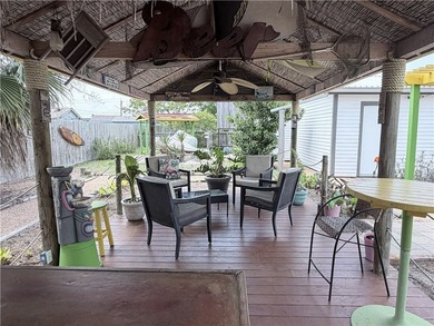 Situated on 2 lots, this beautifully maintained 2-bedroom - photo 23